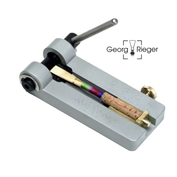 rotary guillotine style reed tip cutter for oboe and cor anglais with oboe reed inside